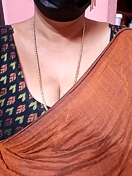 ananya956 online show from 5, 10, 2025