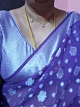 Snapshot of ananya956 chatting on 17, 7, 2026 ananya956 online show from 17, 7, 2026