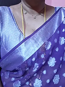 Snapshot of ananya956 chatting on 25, 6, 2026 ananya956 online show from 25, 6, 2026