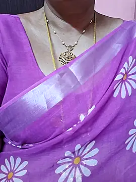 Snapshot of ananya956 chatting on 22, 7, 2026 ananya956 online show from 22, 7, 2026