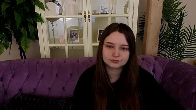 MagicPeachh  online show from 3, 4, 2026