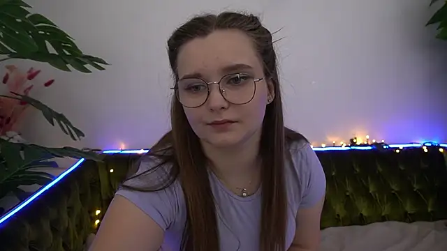 Snapshot of MagicPeachh_ chatting on 15, 1, 2025 MagicPeachh online show from 15, 1, 2025