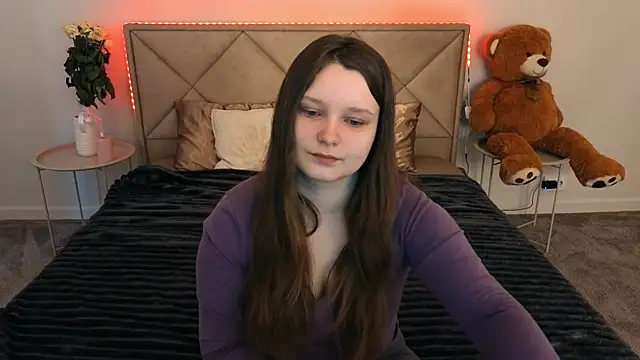 MagicPeachh  online show from 20, 3, 2026