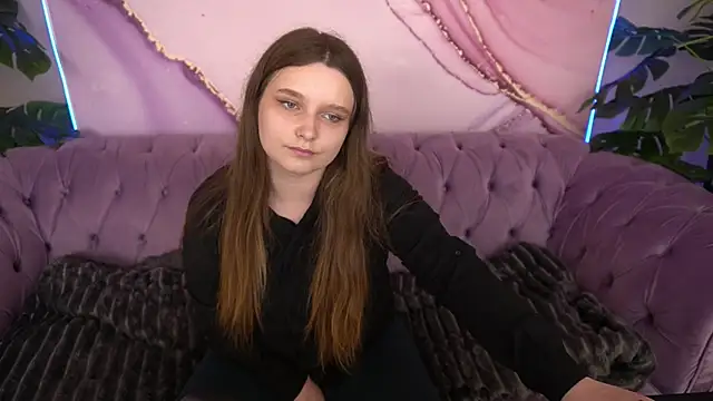 MagicPeachh  online show from 16, 7, 2026