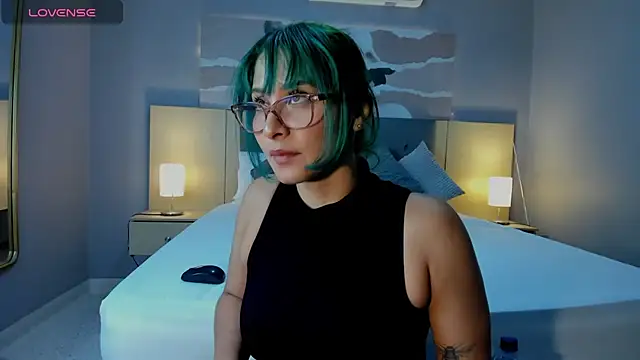 Ramona Flower online show from 21, 11, 2025