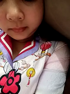 Kute sex18 online show from 15, 2, 2025