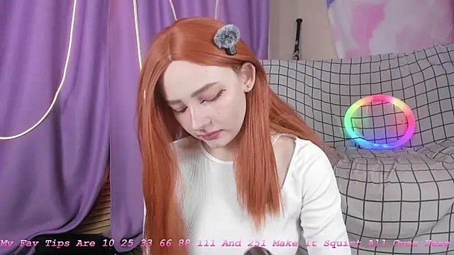 Lexy Lovy online show from 7, 10, 2025