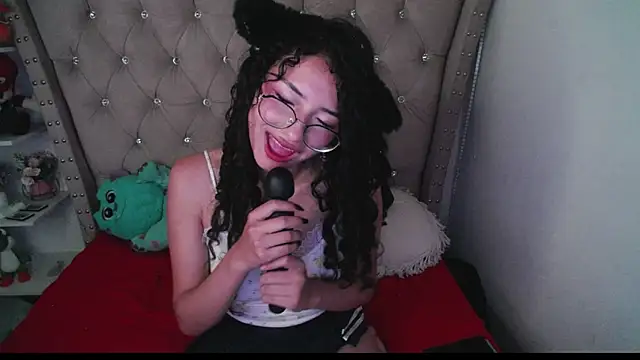 CherieCurl online show from 9, 11, 2025