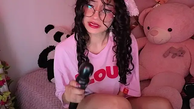 CherieCurl online show from 12, 5, 2026
