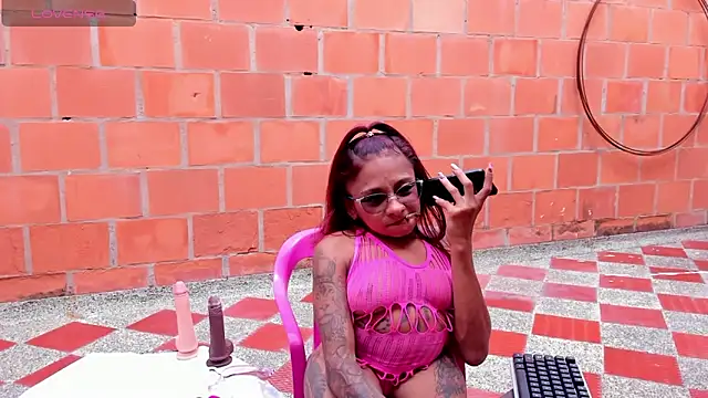 Snapshot of Lauren_Hills069 chatting on 16, 5, 2026 Lauren Hills069 online show from 16, 5, 2026