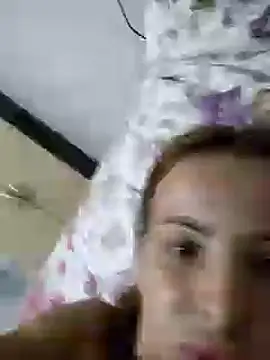 BrendaBittencourt online show from 2, 12, 2024