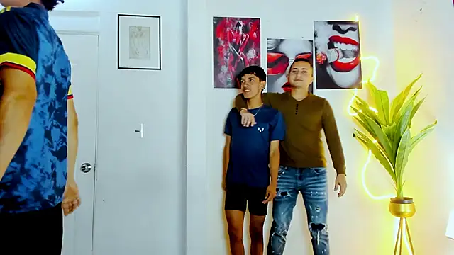 oversizedxguys online show from 17, 4, 2026