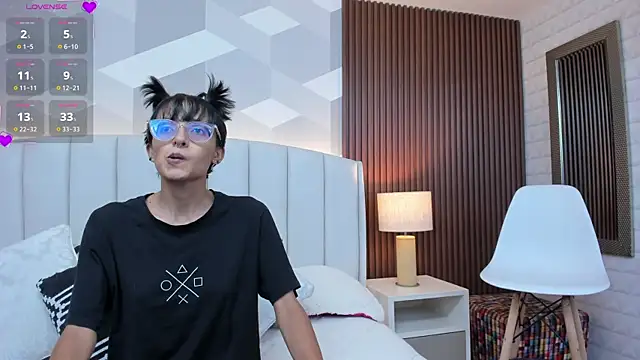 Marge lasander online show from 10, 10, 2025