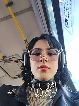 taaylor33 online show from 11, 3, 2026