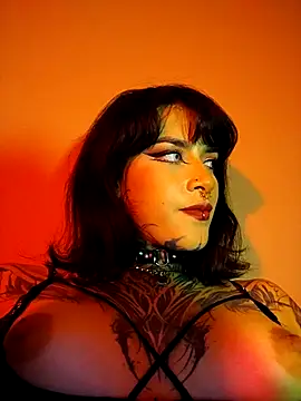 taaylor33 online show from 15, 11, 2025