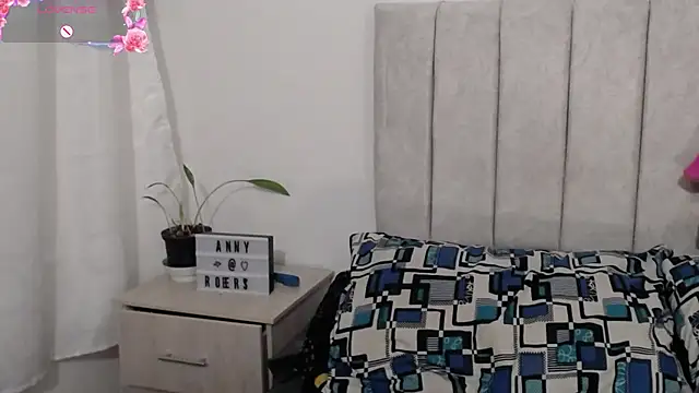 anny roberts online show from 3, 10, 2025