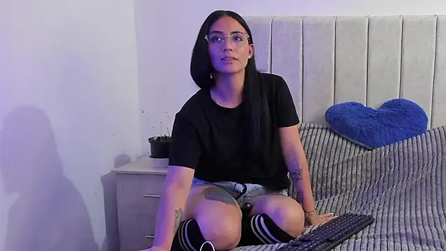 anny roberts online show from 6, 2, 2026