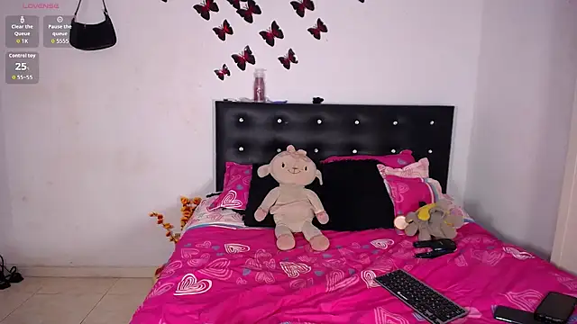 michelleoliver online show from 10, 11, 2025