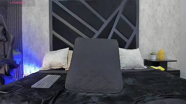Johan Williams 07 online show from 2, 7, 2026
