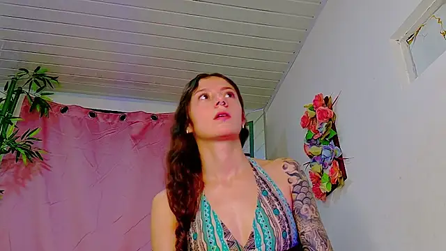 scarlet-jonesx online show from 13, 5, 2026