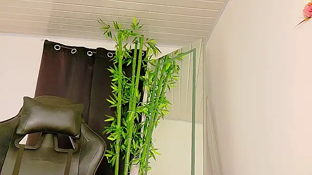 Snapshot of scarlet-jonesx chatting on 29, 11, 2025 scarlet-jonesx online show from 29, 11, 2025