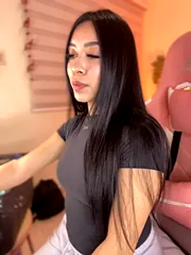 Starliee   online show from 22, 11, 2025