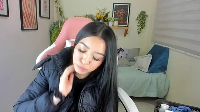 Starliee   online show from 25, 11, 2025