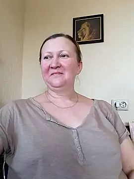 blondyaguar online show from 24, 2, 2025