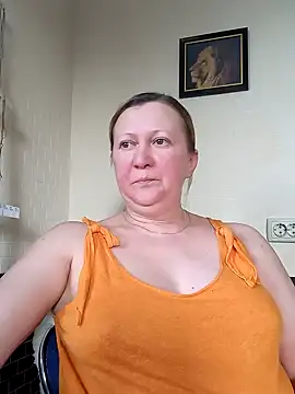 blondyaguar online show from 21, 2, 2025