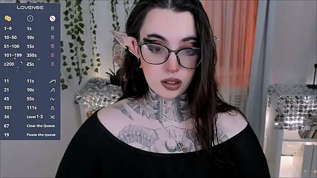 Dixi Pixi  online show from 19, 12, 2025