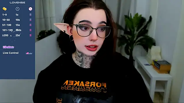 Snapshot of Dixi_Pixi_ chatting on 6, 2, 2025 Dixi Pixi online show from 6, 2, 2025