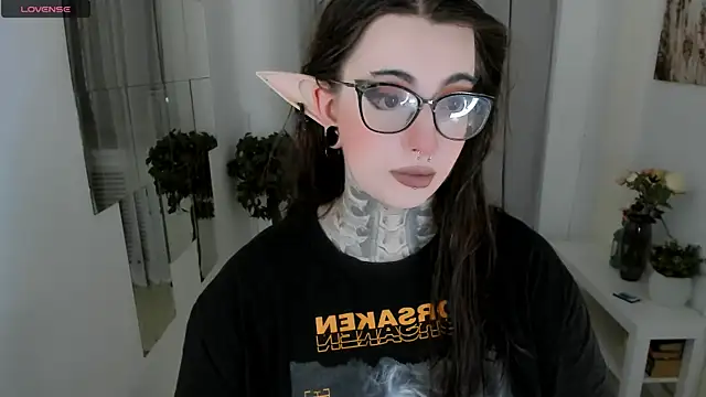 Snapshot of Dixi_Pixi_ chatting on 9, 10, 2025 Dixi Pixi online show from 9, 10, 2025
