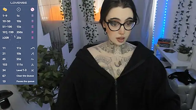 Dixi Pixi  online show from 6, 6, 2026