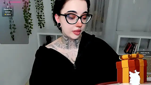 Snapshot of Dixi_Pixi_ chatting on 11, 7, 2026 Dixi Pixi online show from 11, 7, 2026