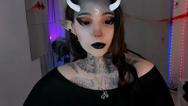 Dixi Pixi  online show from 31, 10, 2025