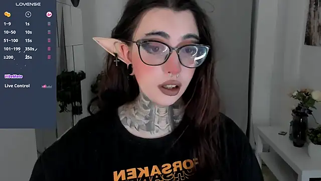 Dixi Pixi  online show from 18, 10, 2025