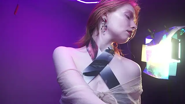 ginger hugs online show from 29, 11, 2025