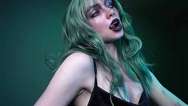 ginger hugs online show from 2, 4, 2026