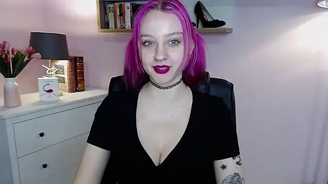MadelineLust online show from 16, 1, 2025