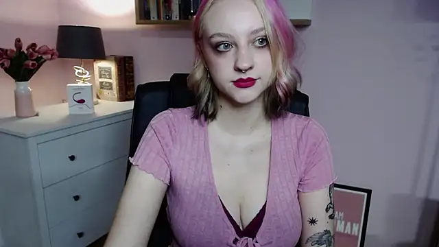 MadelineLust online show from 14, 12, 2024