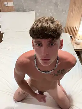 Hornyyoungstud123 online show from 7, 7, 2026