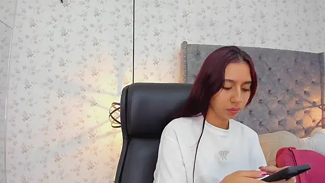 Snapshot of MissSussy chatting on 23, 5, 2026 MissSussy online show from 23, 5, 2026