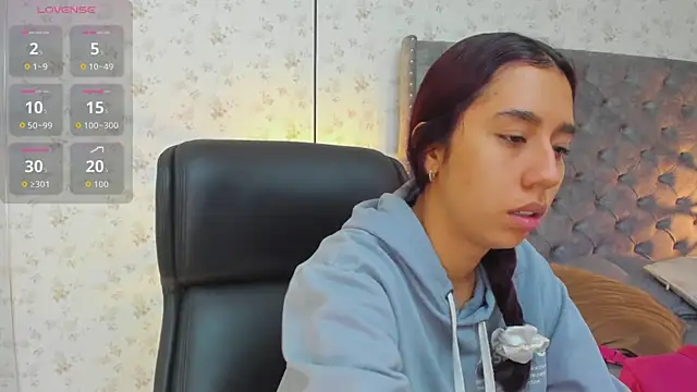 MissSussy online show from 25, 11, 2025