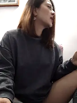 LisbethMoore  online show from 22, 2, 2025