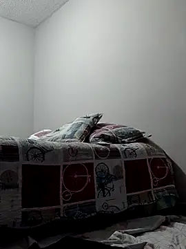 LisbethMoore  online show from 14, 1, 2026