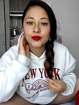 Snapshot of LisbethMoore_ chatting on 27, 7, 2026 LisbethMoore online show from 27, 7, 2026
