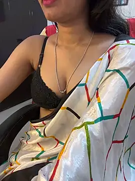 Spicy sari girl online show from 3, 12, 2024