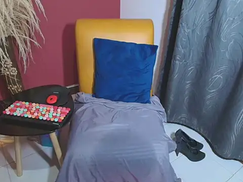 BrendaSex Hot online show from 27, 2, 2025