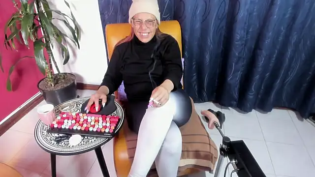 BrendaSex Hot online show from 25, 10, 2025