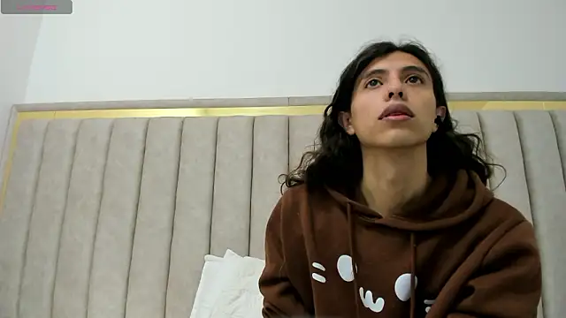 FreyaMoller online show from 18, 2, 2026